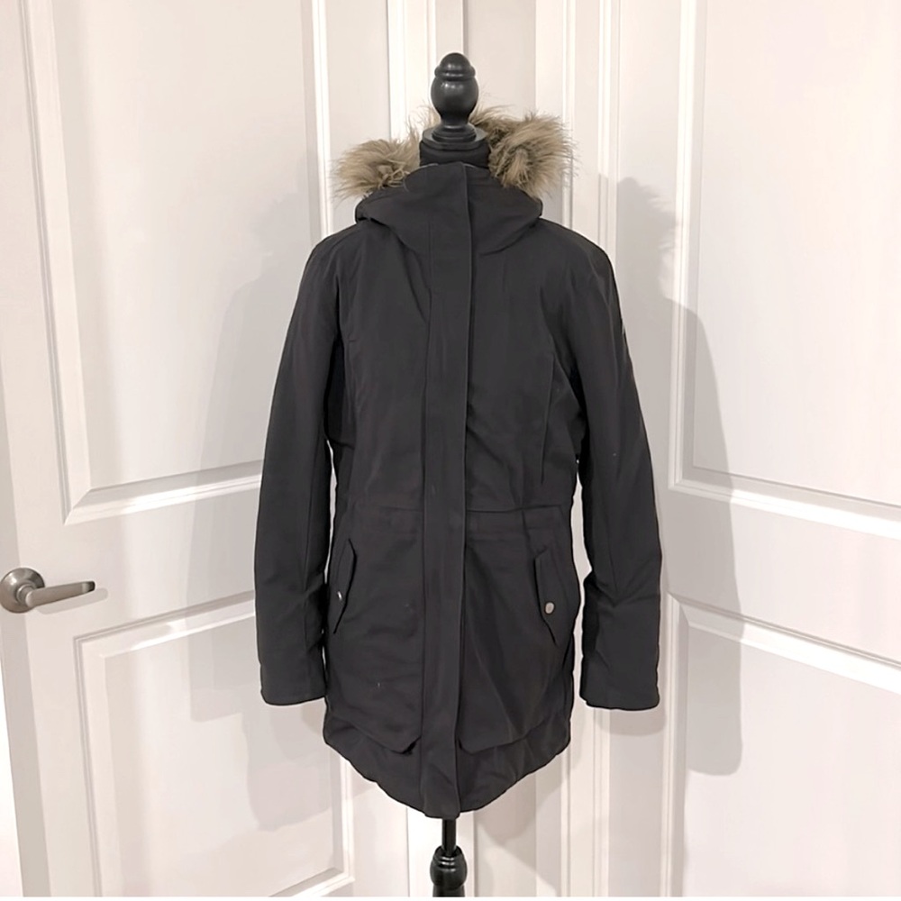 Helly Hansen Down filled winter jacket ❄️